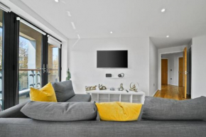 AMISHA 2Bedroom Apartment in Tower Bridge London Bridge Bermondsey - Perfect For Long Stays
